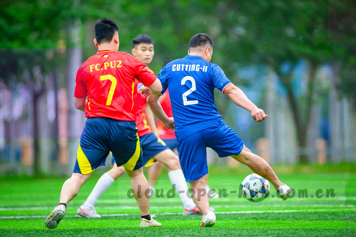 球门视角射门散点与热区斑块图，荧光绿至电光橙渐变表示密度